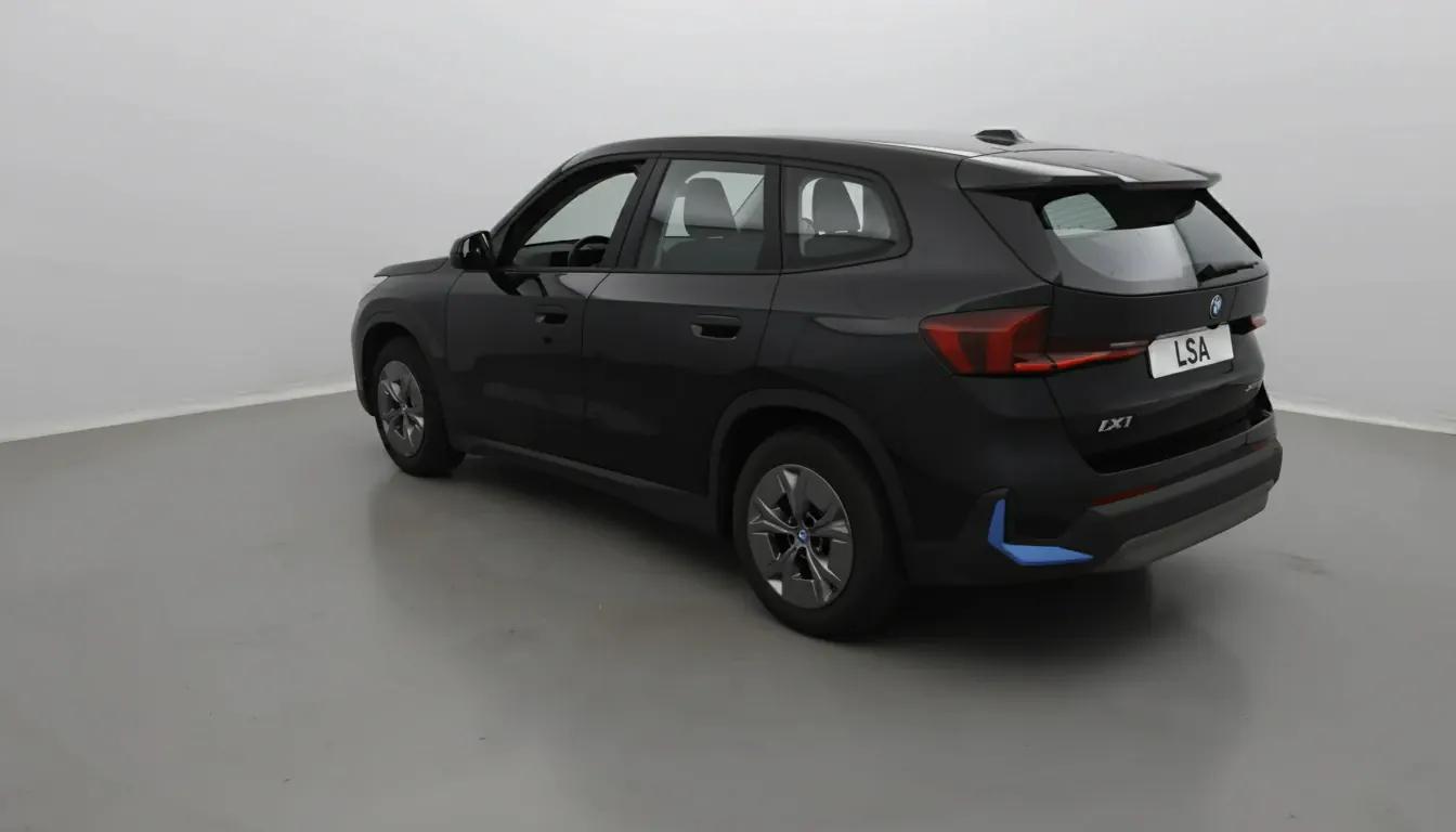 BMW iX1 en leasing sans apport à Rennes — vue 2