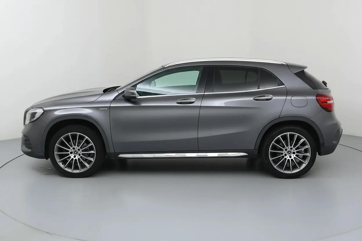 Mercedes-Benz GLA Rennes vue 2 Mercedes-Benz GLA en leasing sans apport à Rennes — vue 2