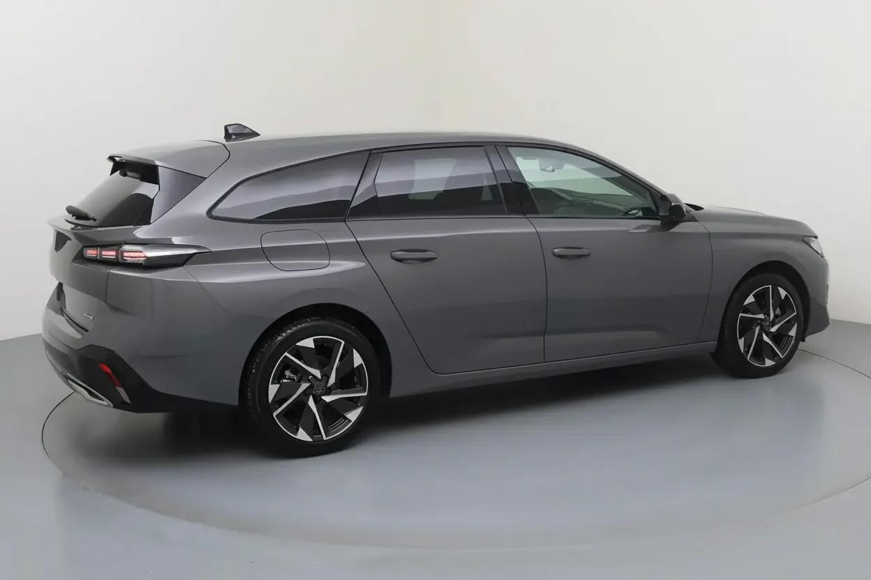 Peugeot 308 SW Rennes vue 3 Peugeot 308 SW en leasing sans apport à Rennes — vue 3